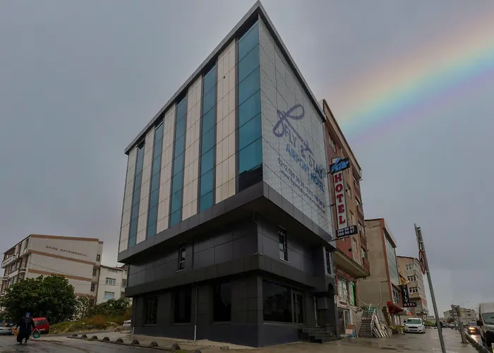 Fly And Stay AirportAirport Hotel